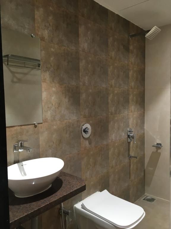 VITS Daman Devka Beach Deluxe Room 4