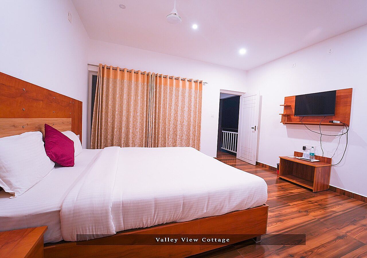 Munnar Majestic Resort & Spa Deluxe Room 2