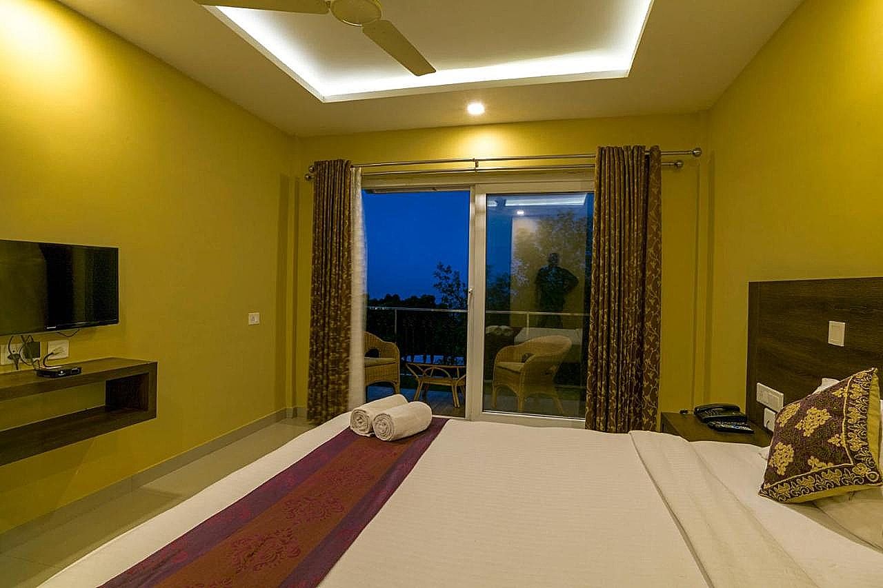 The Heights Munnar Deluxe Room 2