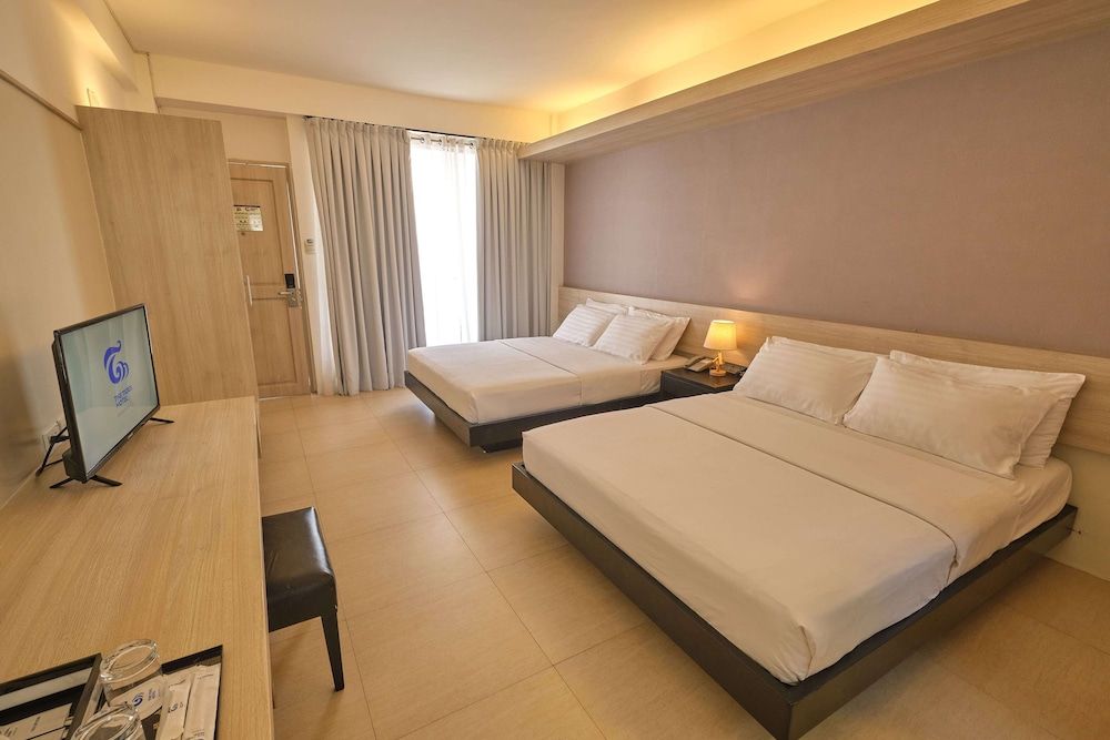 undefined The Tides Hotel Boracay 3
