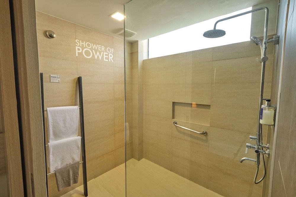 undefined The Tides Hotel Boracay 6