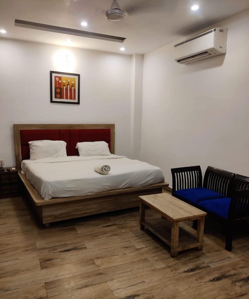 Hotel Rivasa Regency Deluxe Double or Twin Room