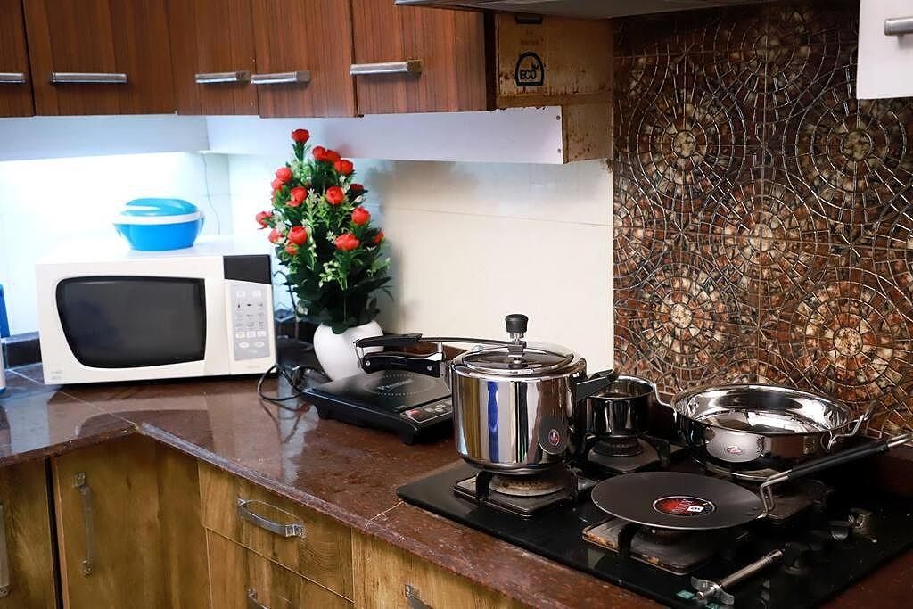 undefined Fortune Home service Apartment 1BHK/2BHK/3BHK D-198 Saket 9