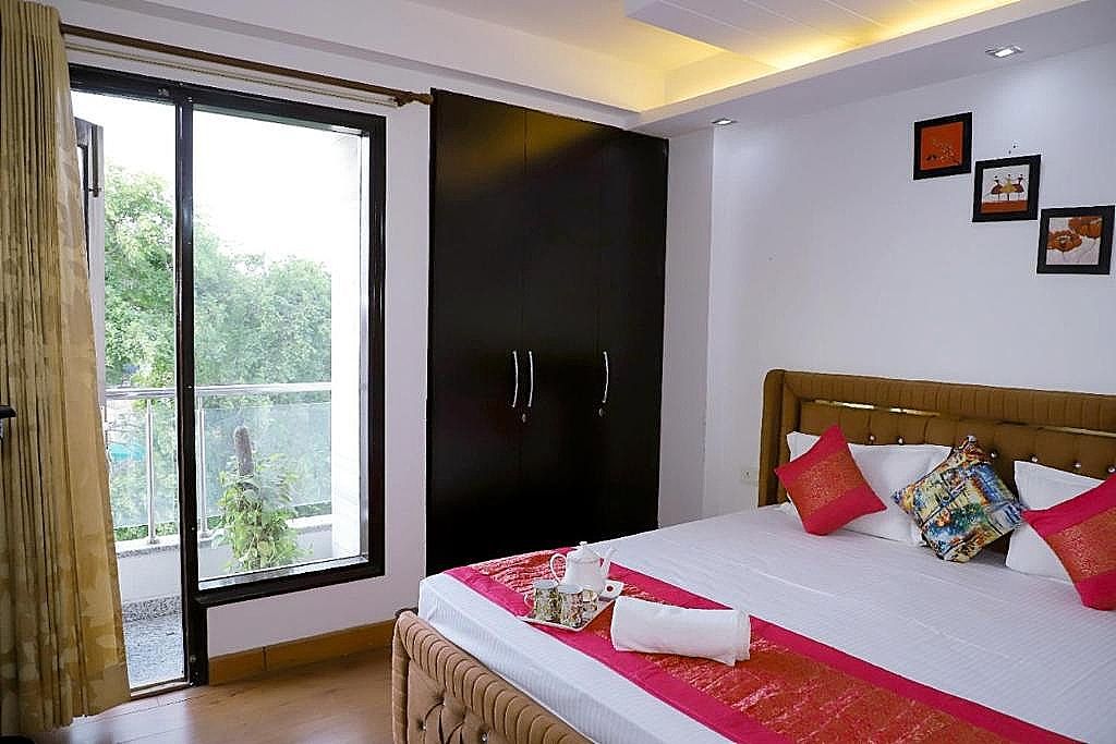 undefined Fortune Home Service Apartment- 3Bhk J-215 Saket 4