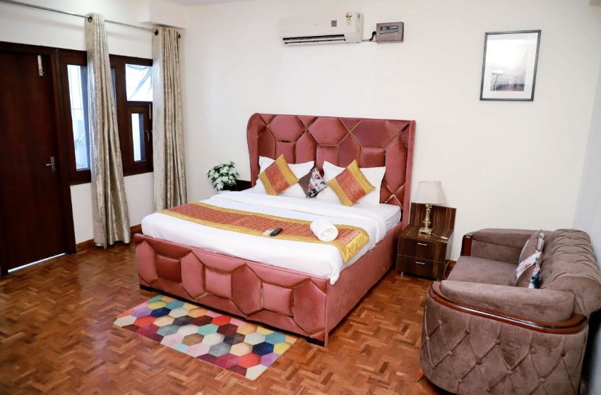undefined Fortune Home service Apartment, 3BHK-1B, E28 Saket  4