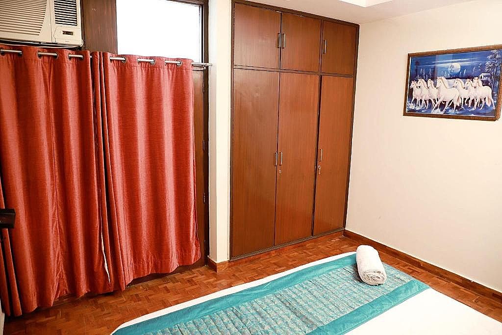Fortune Home service Apartment, 3BHK-1B, E28 Saket  Three-Bedroom Apartment 19