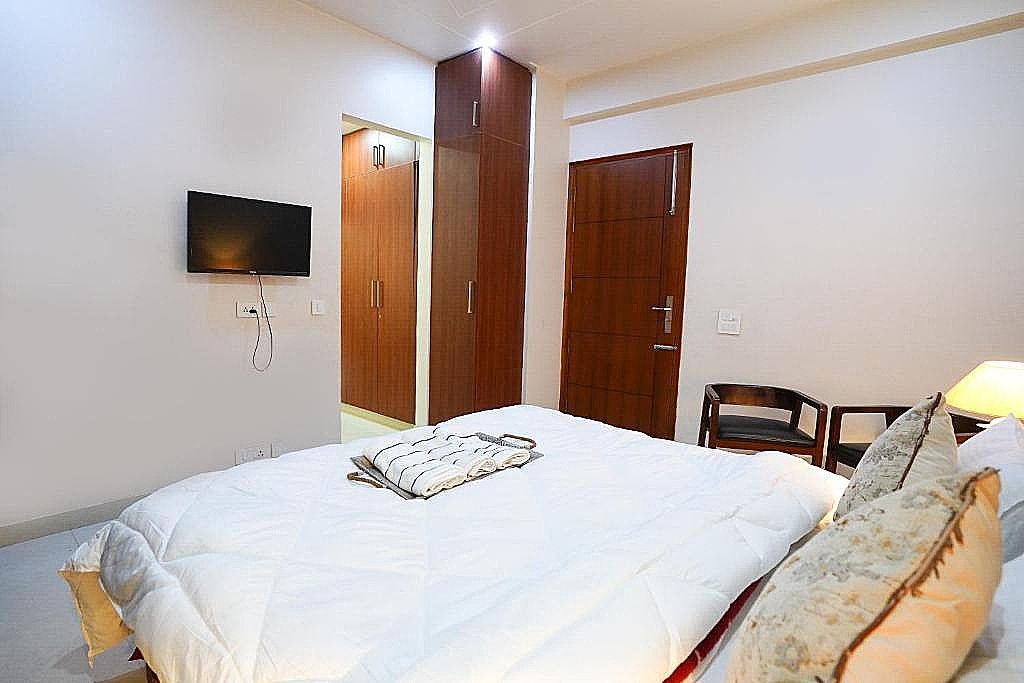 Lime Tree Hospitality Three BHK Apartment Artemis Gurgaon Three-Bedroom Apartment 12