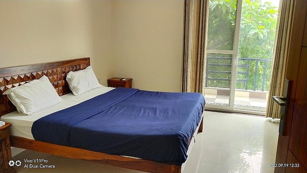 Lime Tree Hospitality Three BHK Apartment Artemis Gurgaon Three-Bedroom Apartment 2