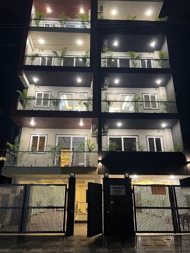 Lime Tree Two BHK Service Apartment Golf Course Road Gurgaon