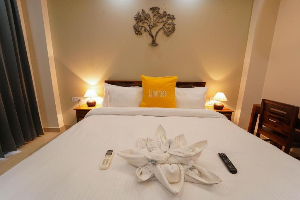 Lime Tree Two BHK Service Apartment Golf Course Road Gurgaon Two-Bedroom Apartment 42