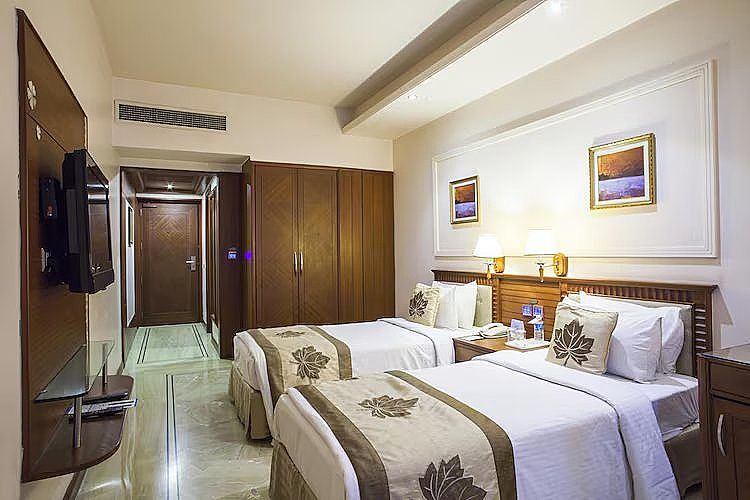 Clarion Bella Casa By Choice Hotels Standard Room 11