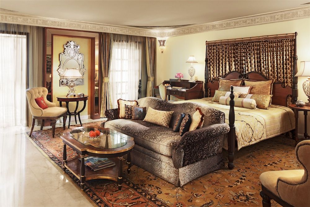 Rambagh Palace Palace Room Garden View King Bed