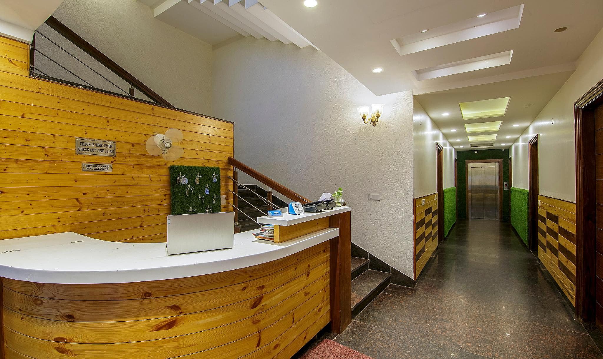 undefined Itsy Hotels GM Residency 3