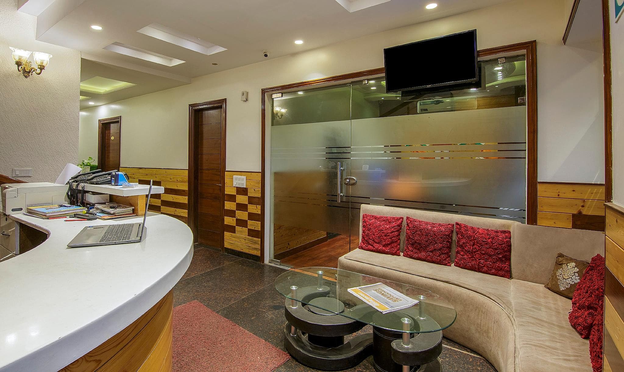 undefined Itsy Hotels GM Residency 4