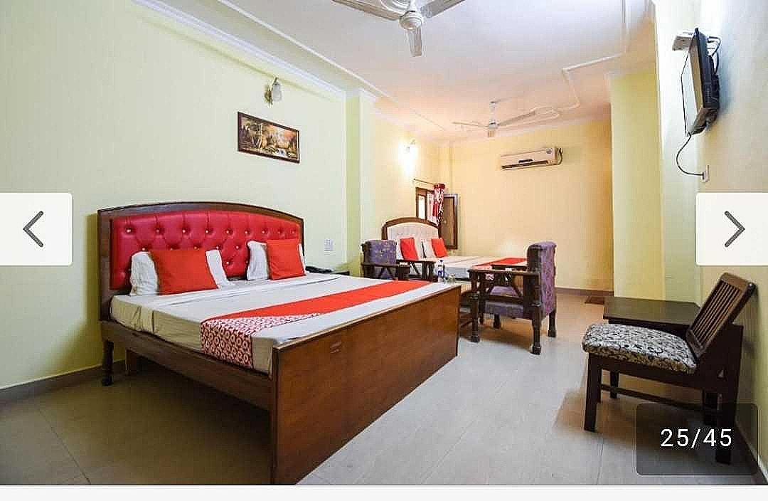 OYO Flagship Renson Grand Classic 10