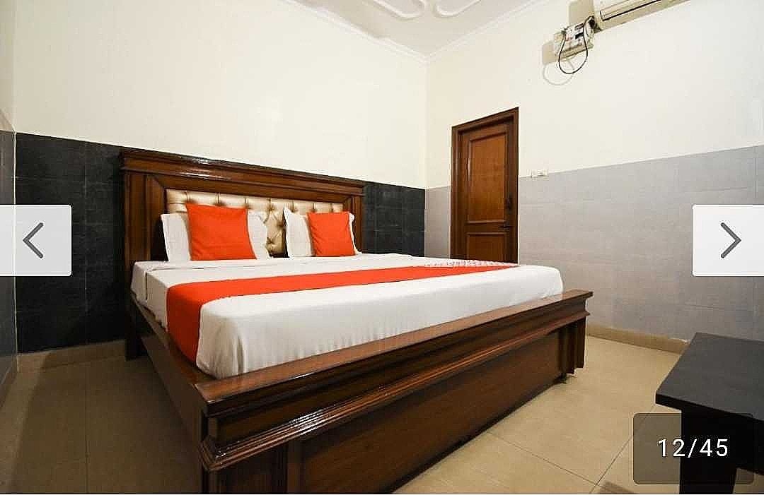 OYO Flagship Renson Grand Classic 6