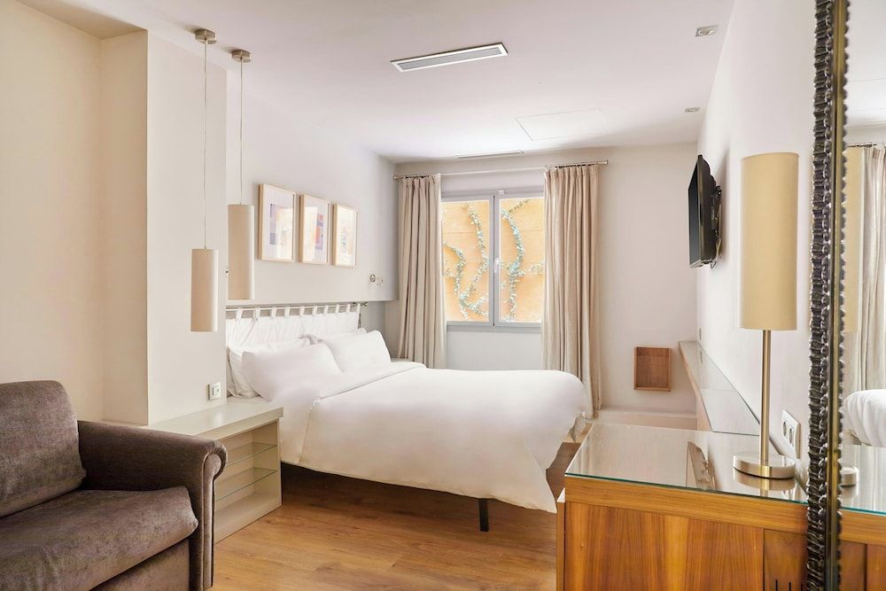 Room, 1 King Bed with Sofa bed