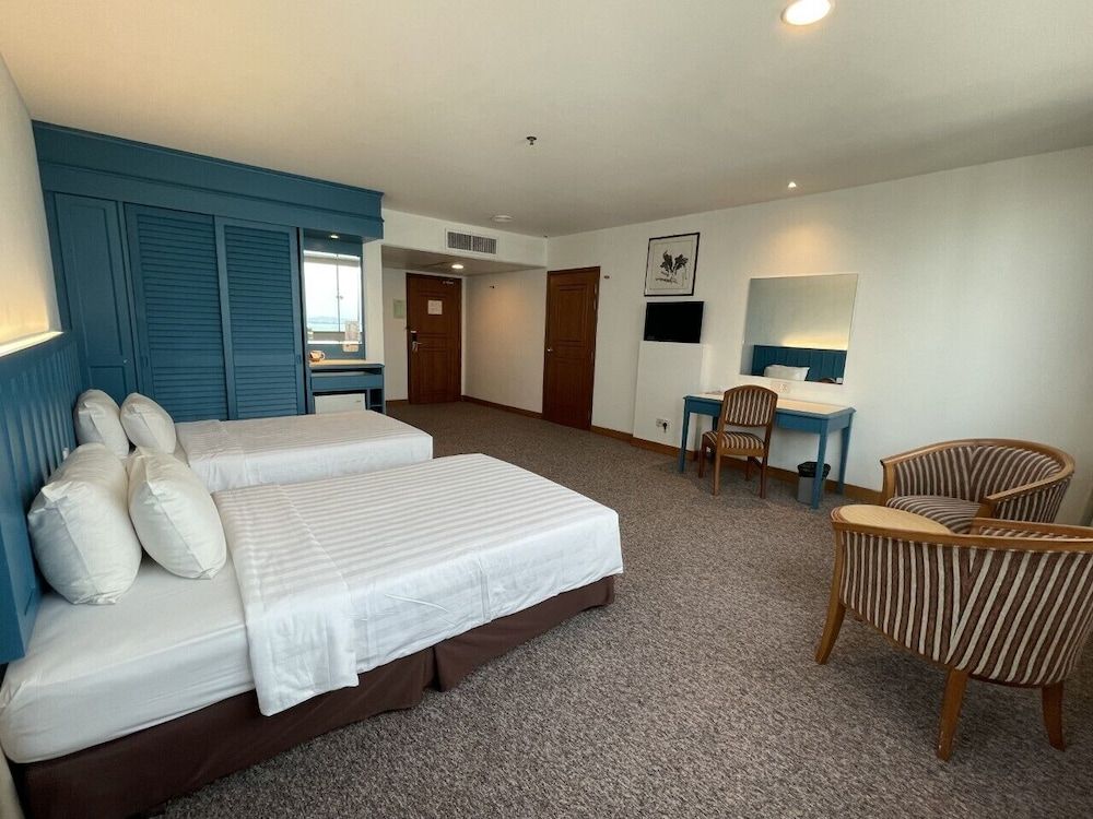 undefined Hotel Continental 6