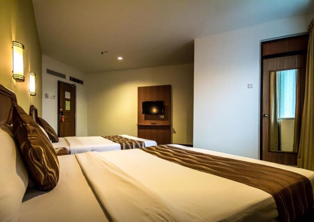 undefined Hotel Continental 9