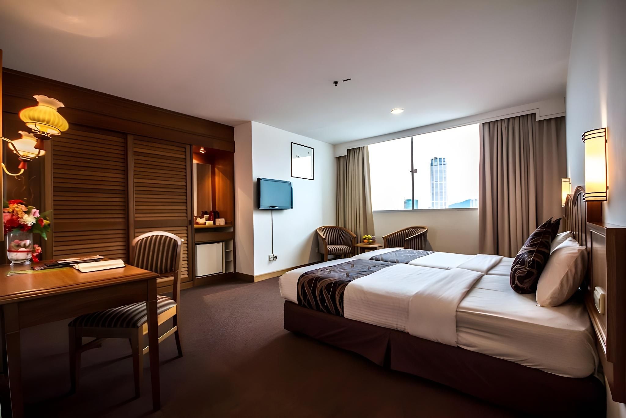 undefined Hotel Continental 5