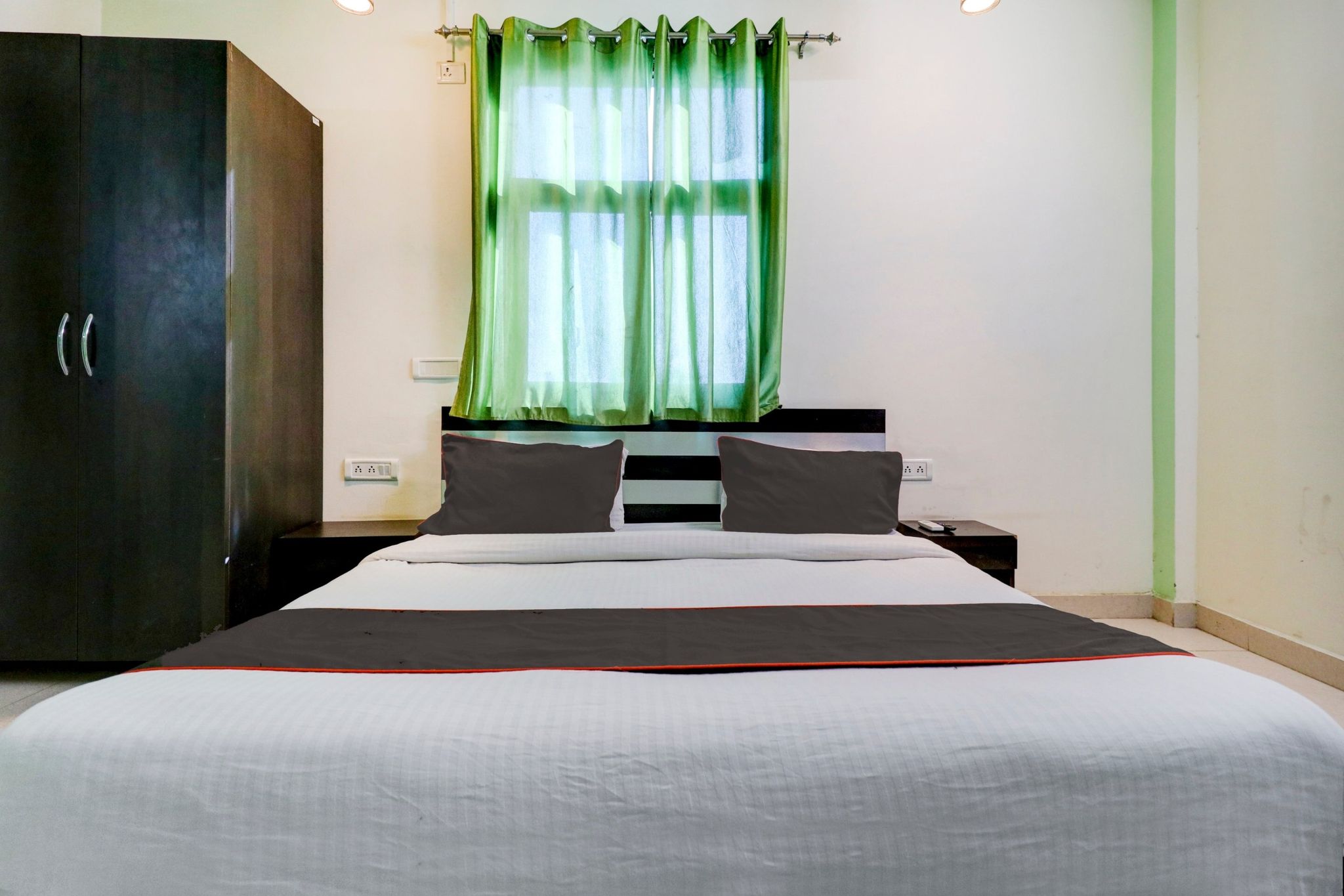 Hotel O URBAN WINGS Classic 5