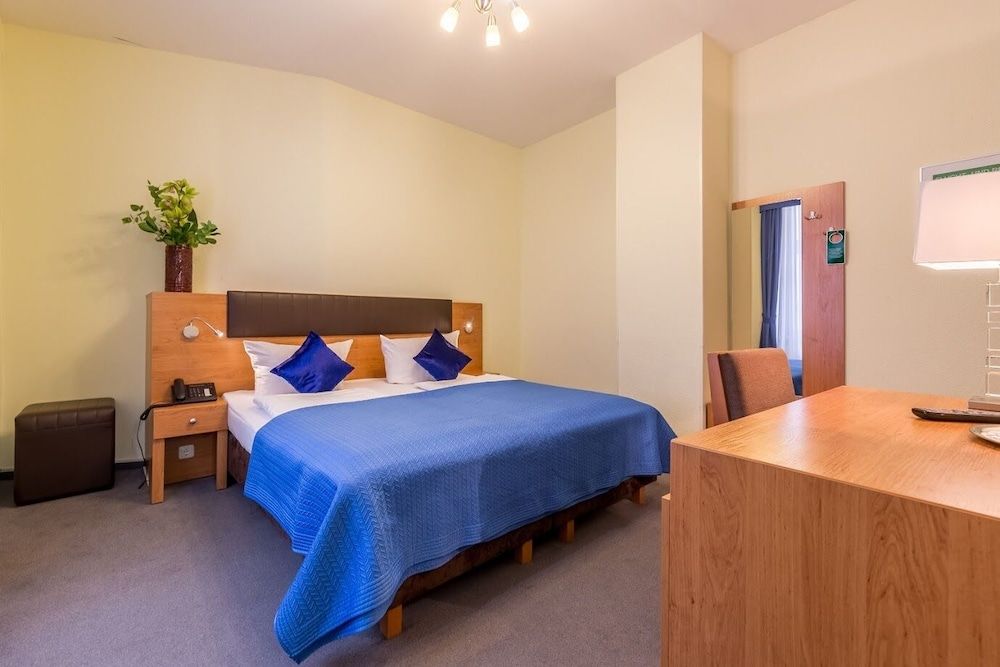 Hotel Expo Frankfurt City Centre Comfort Double Room 2