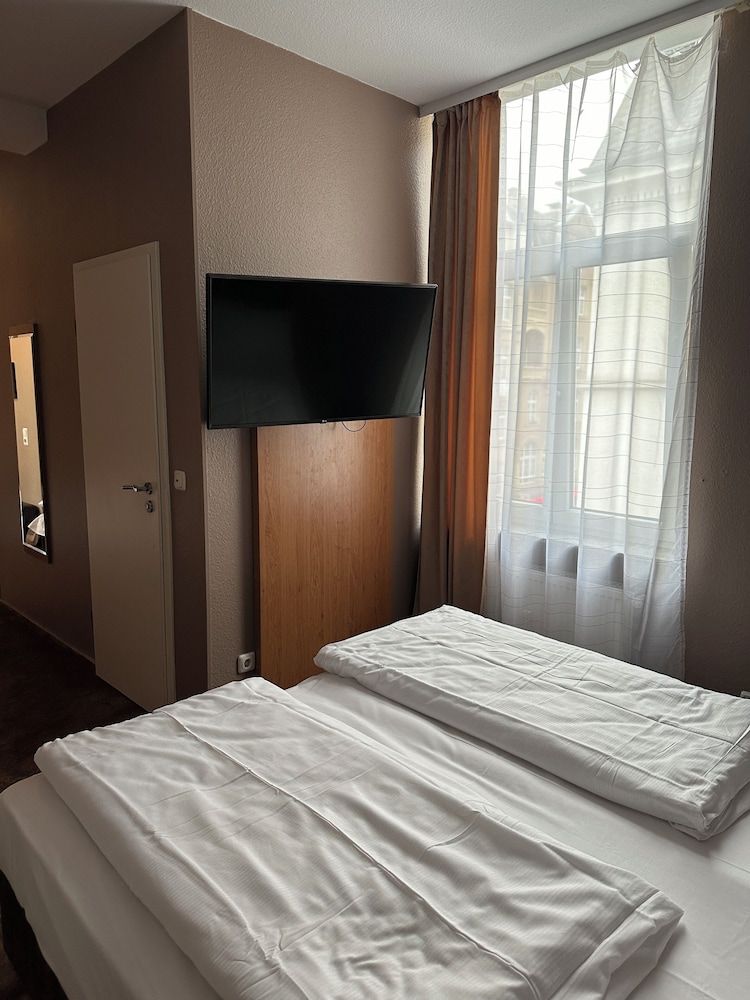 undefined Hotel Expo Frankfurt City Centre 8