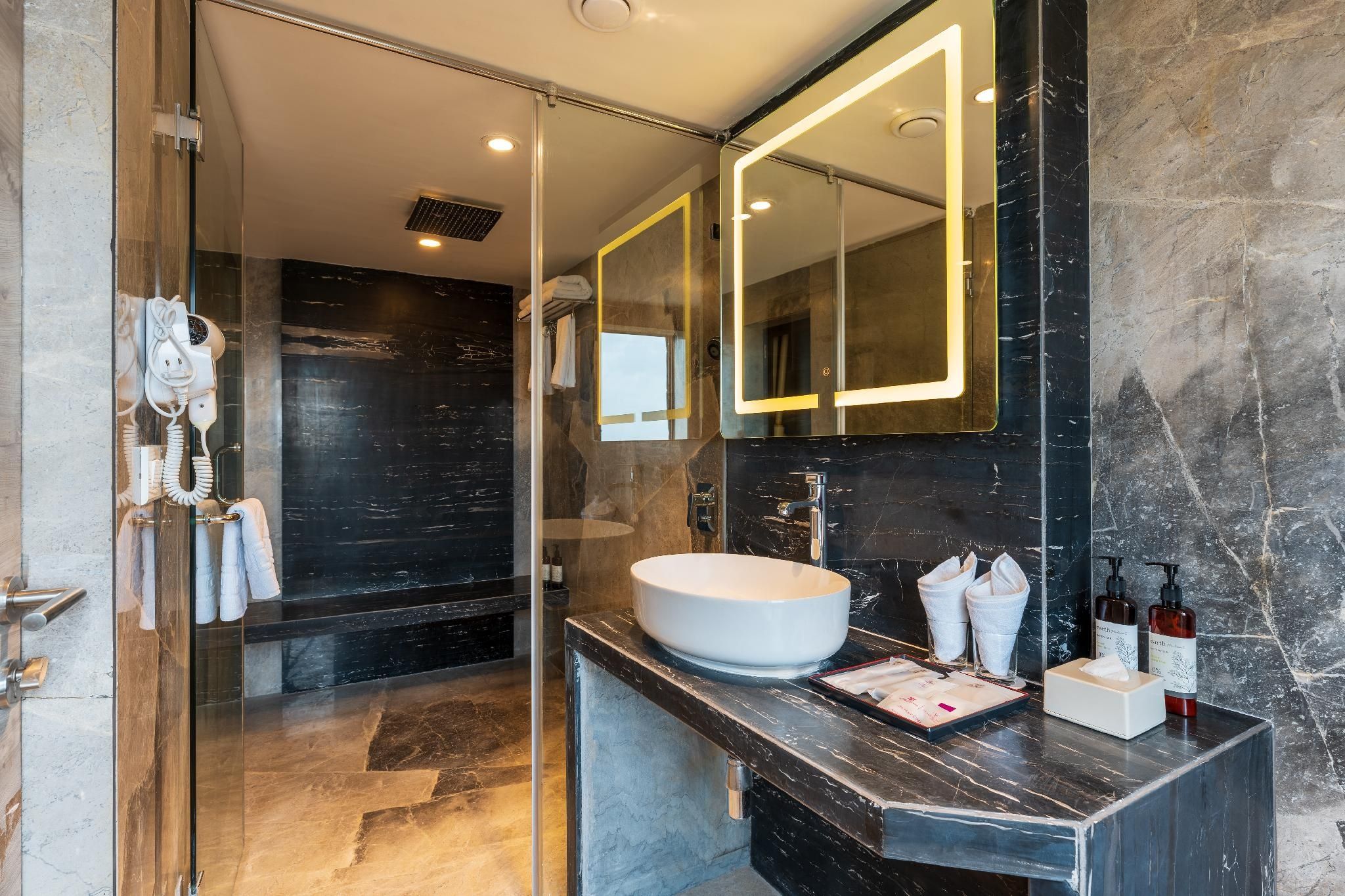undefined Regenta Central Imperial Candolim 9