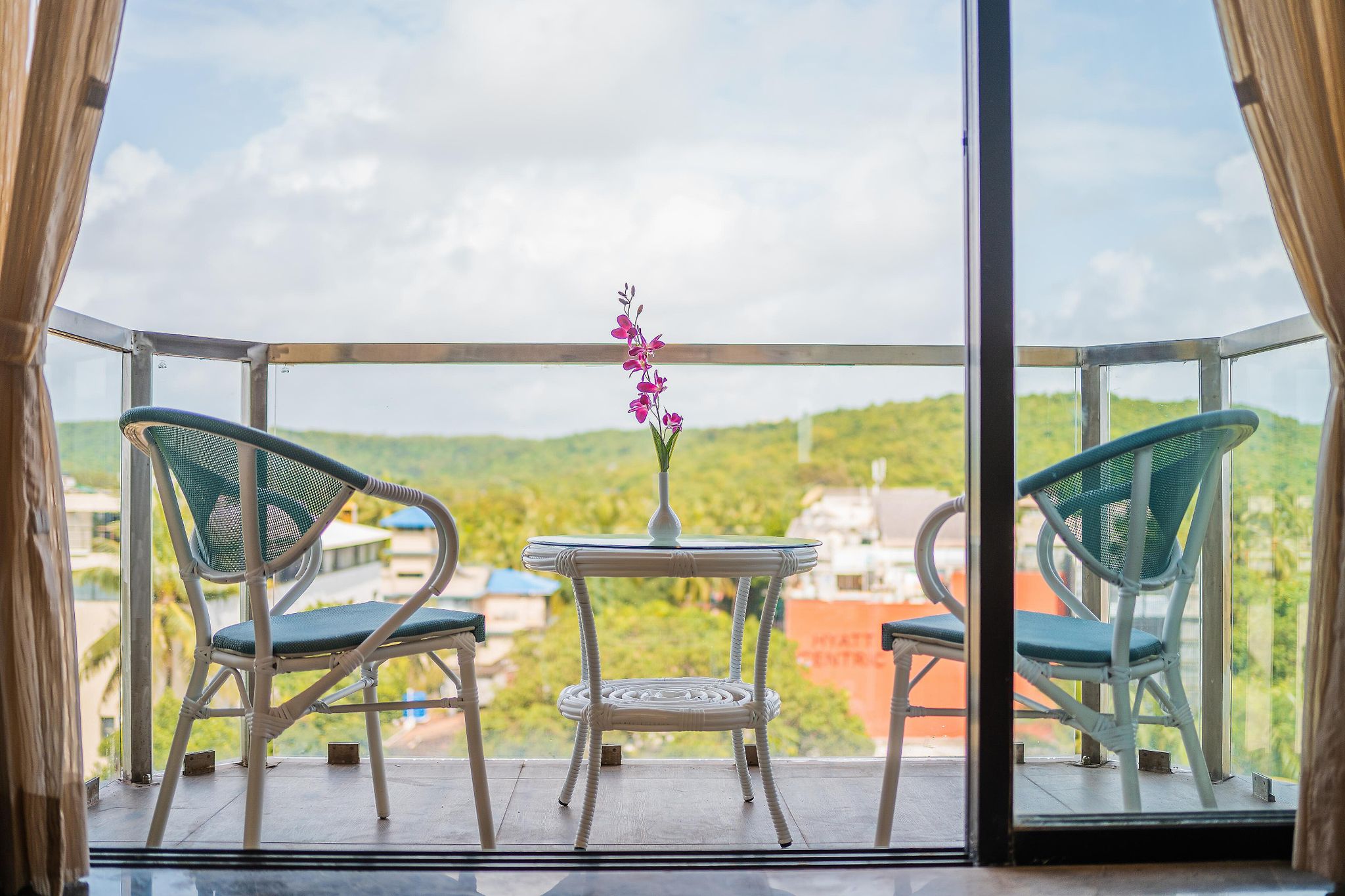 Deluxe Room with Balcony