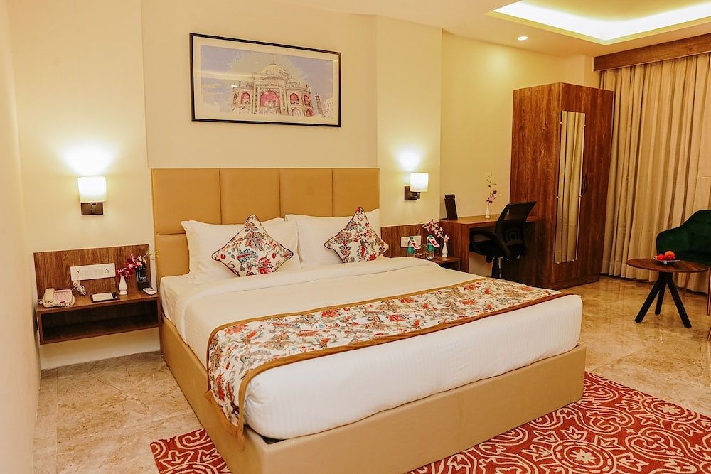 Regenta Inn Greater Noida Standard Room 4