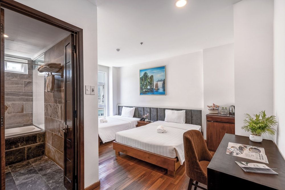 undefined Tarasa Hotel 9