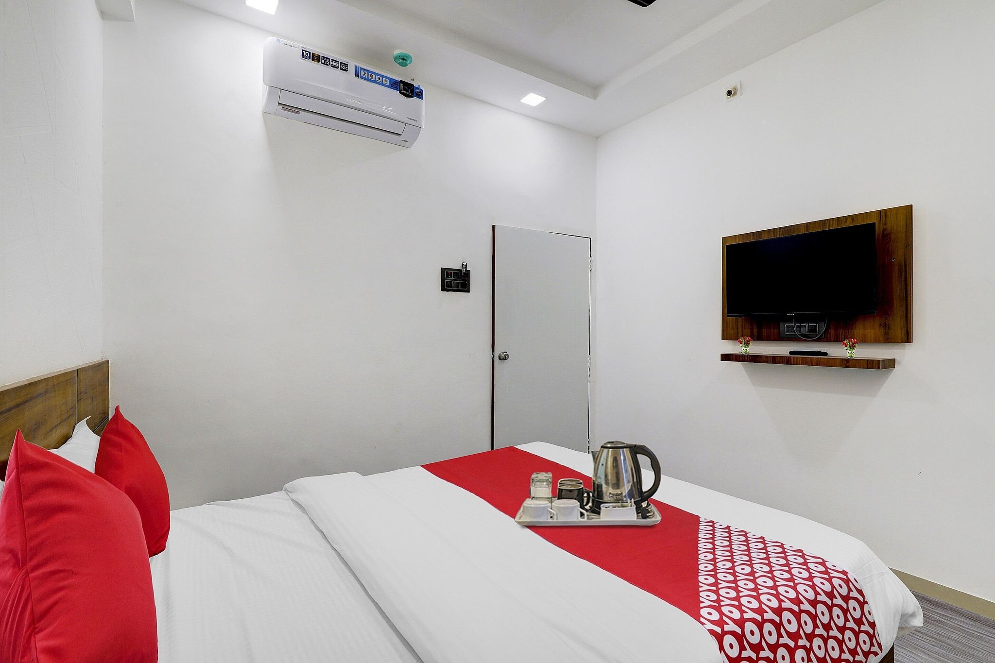 OYO Flagship 7star Hotel Classic 8