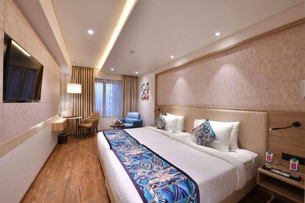 Regenta Fairlark Vadodara Executive Twin Room 4