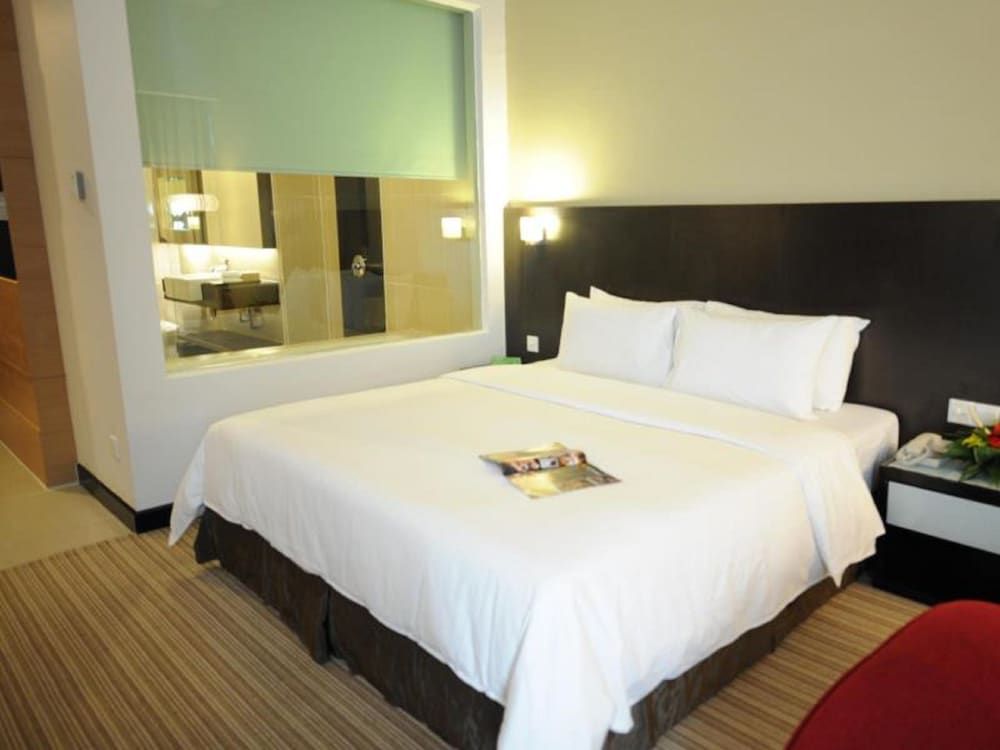 The Klagan Hotel Deluxe Room