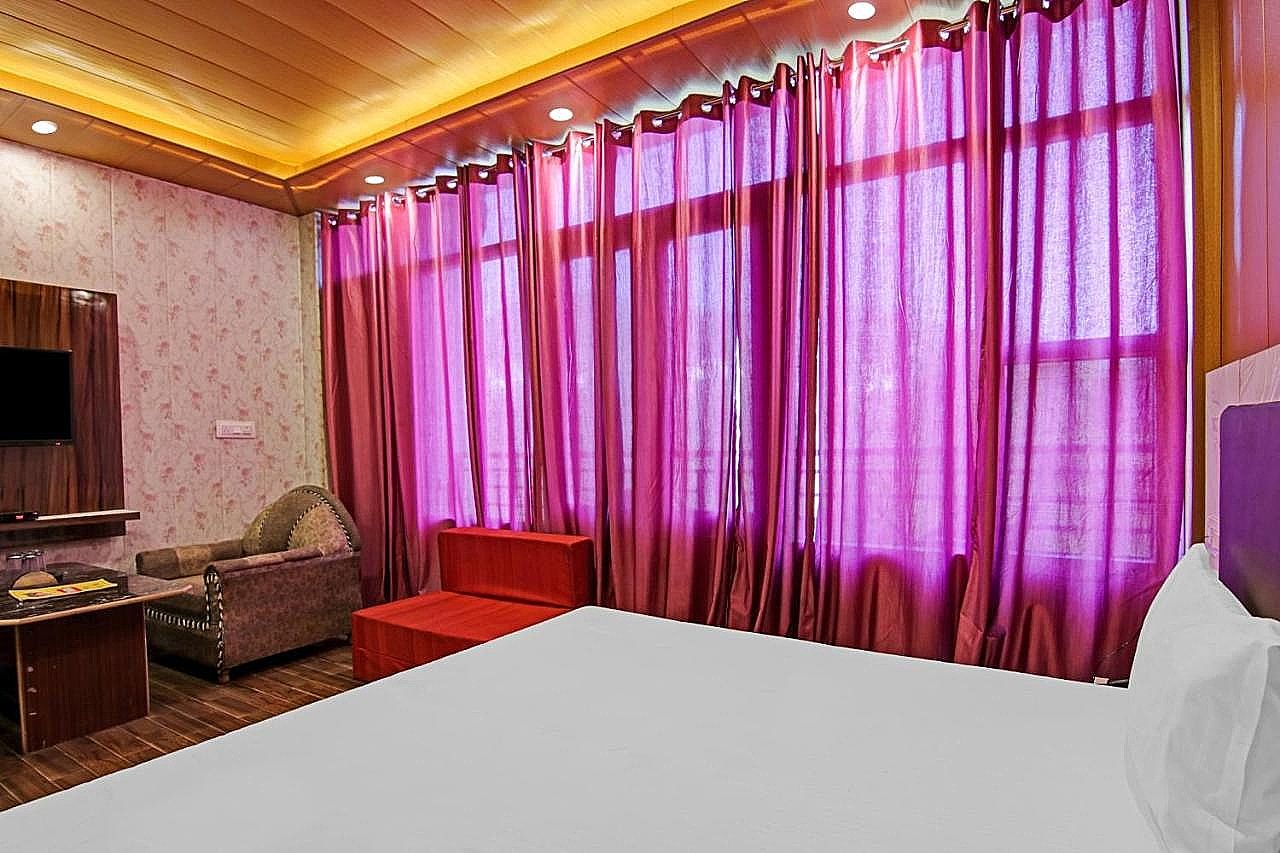 Hotel O Pine View Villa