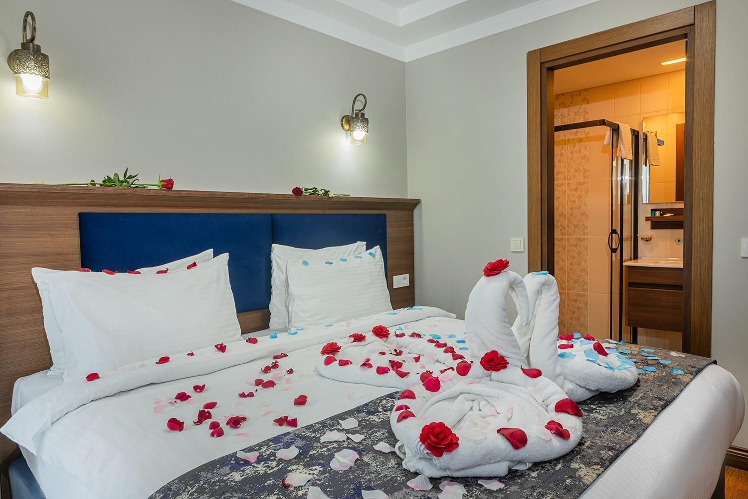 undefined Aristocrat Hotel 6