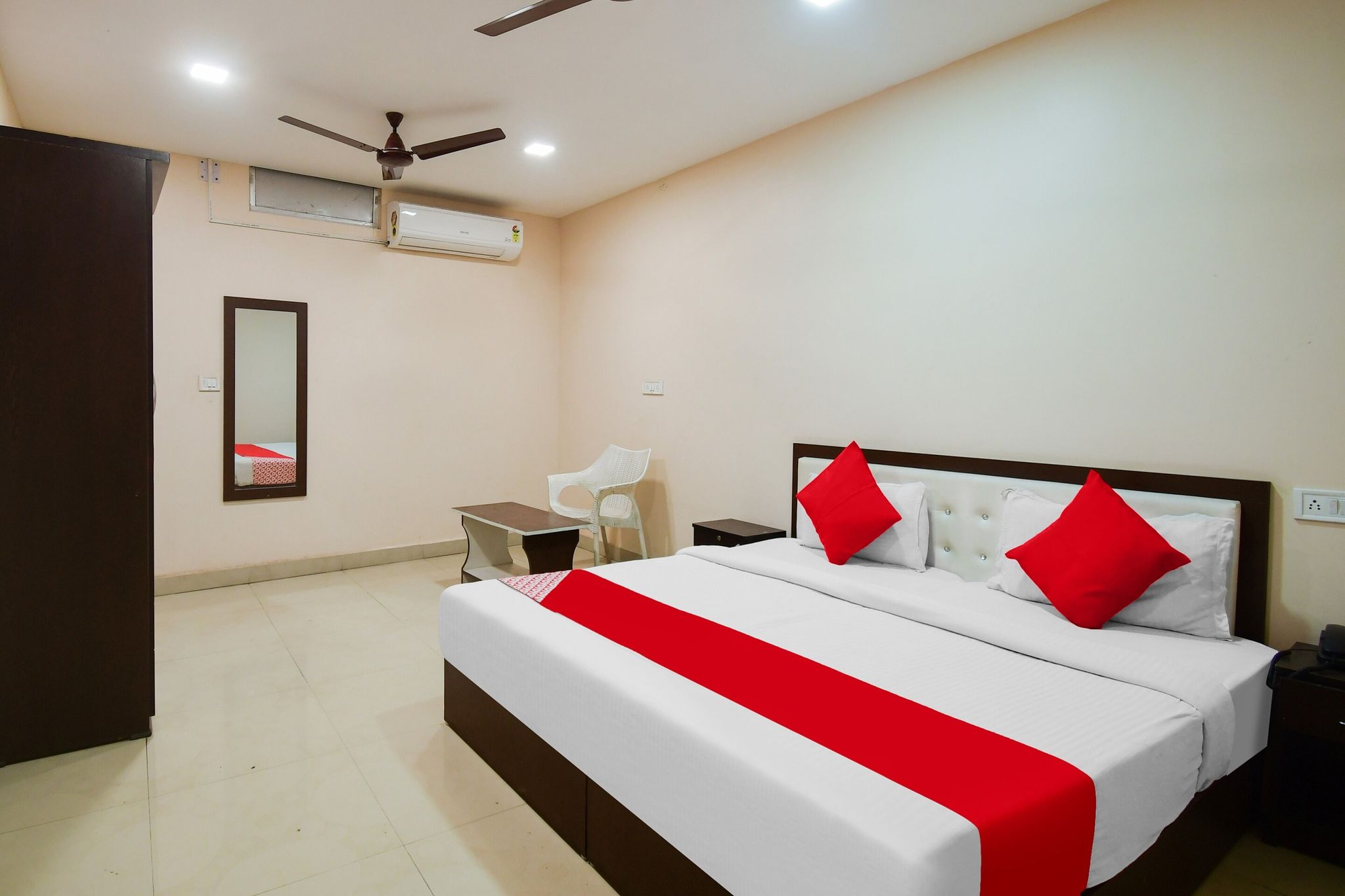 Hotel O Harihar Premium Classic 17