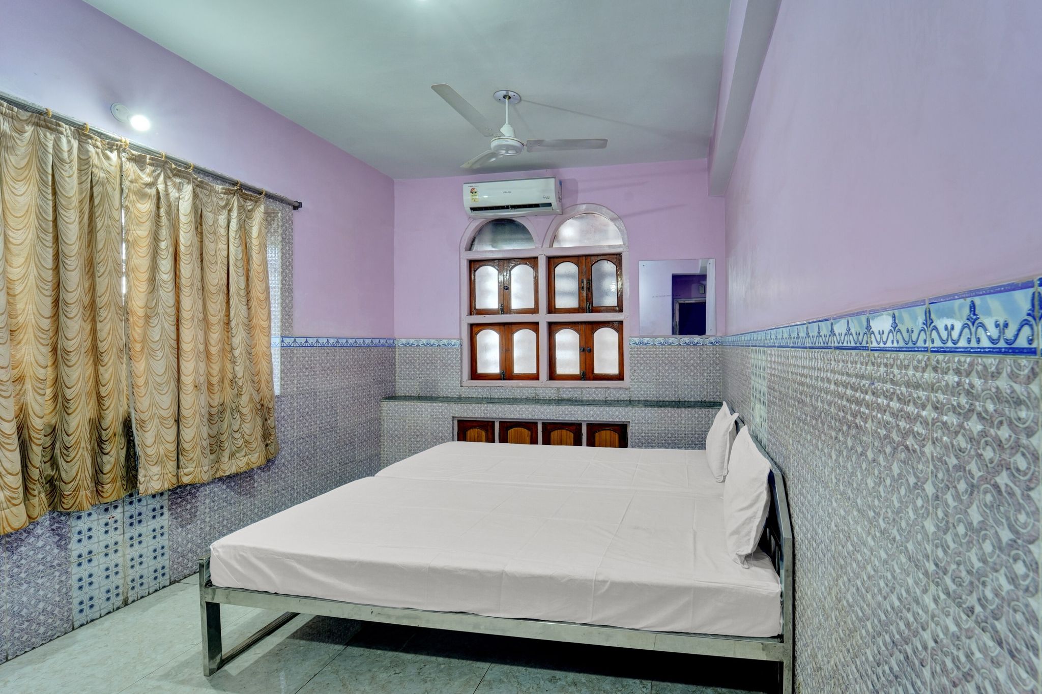 Hotel O by OYO GURU NANAK RESIDENCY Classic 14