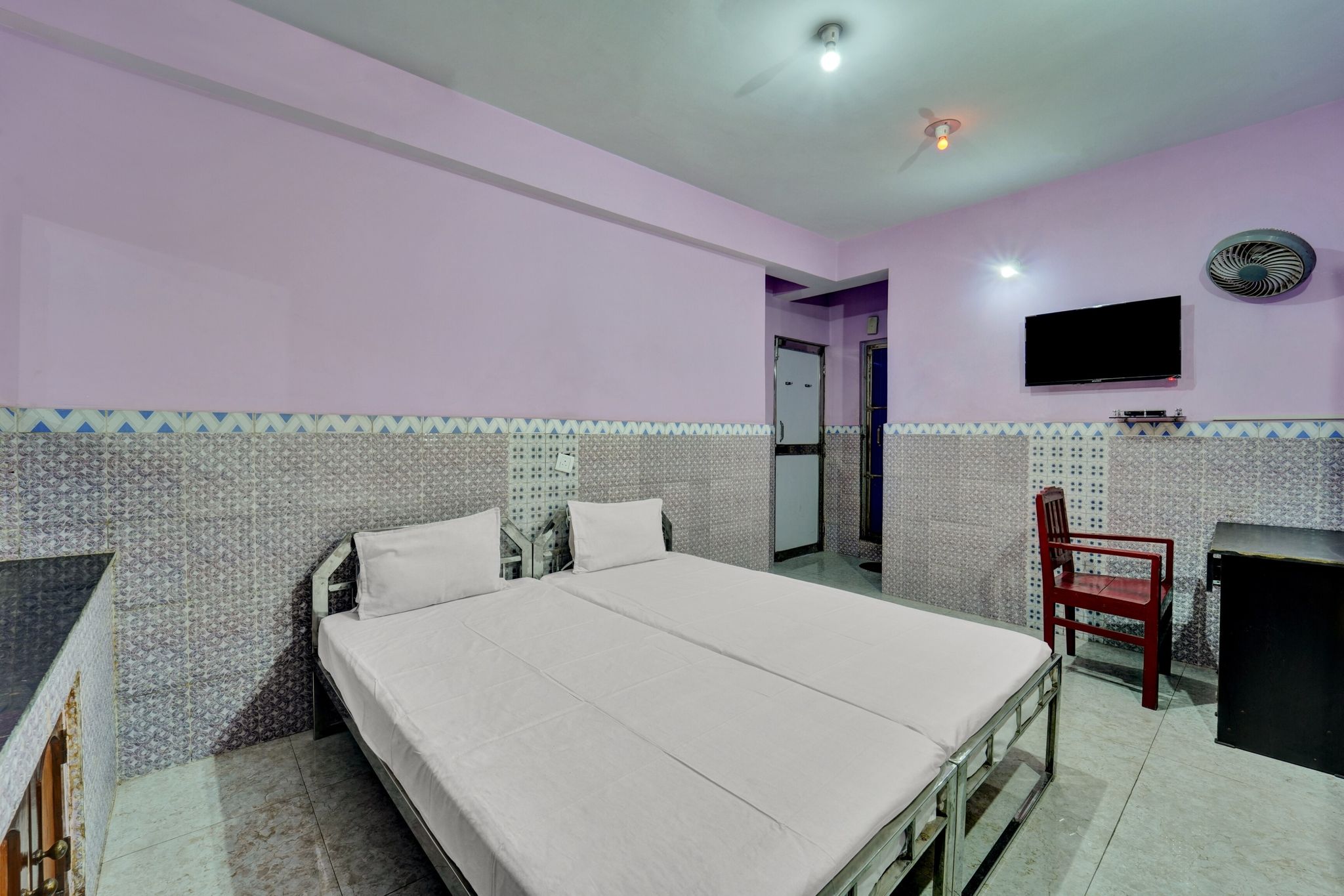 Hotel O by OYO GURU NANAK RESIDENCY Classic 11