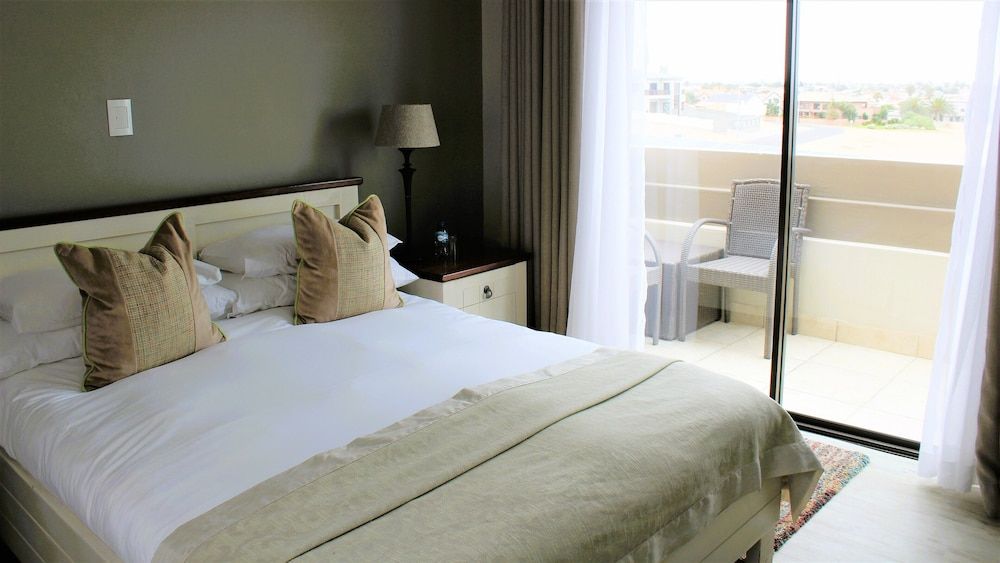 Atlantic Villa Boutique Guesthouse Deluxe Apartment, 2 Bedrooms 7