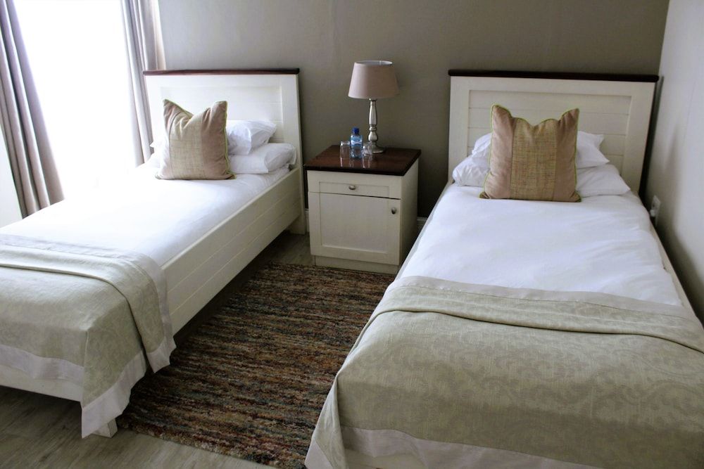 Atlantic Villa Boutique Guesthouse Deluxe Apartment, 2 Bedrooms 5