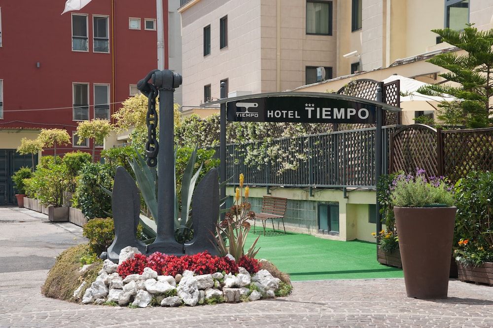 undefined Hotel Tiempo 6