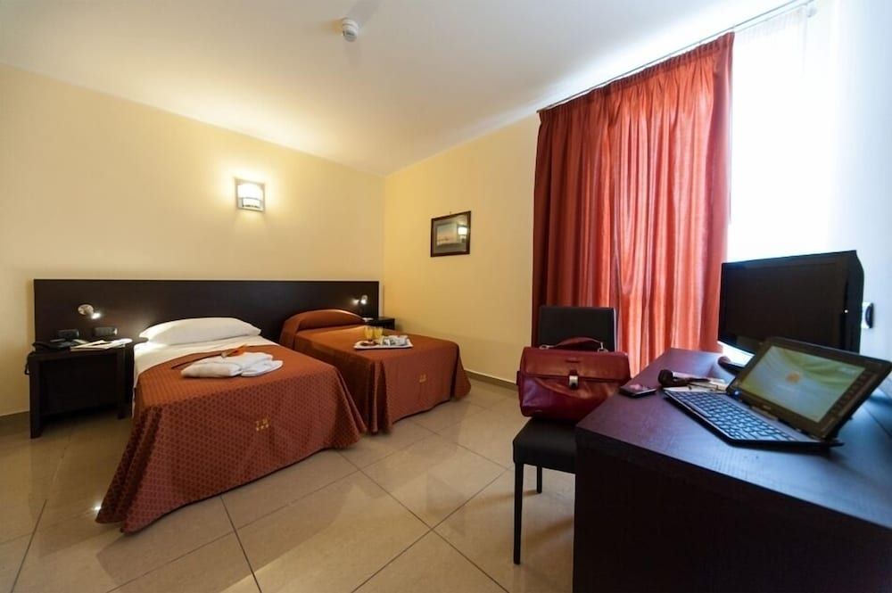 Hotel Tiempo 