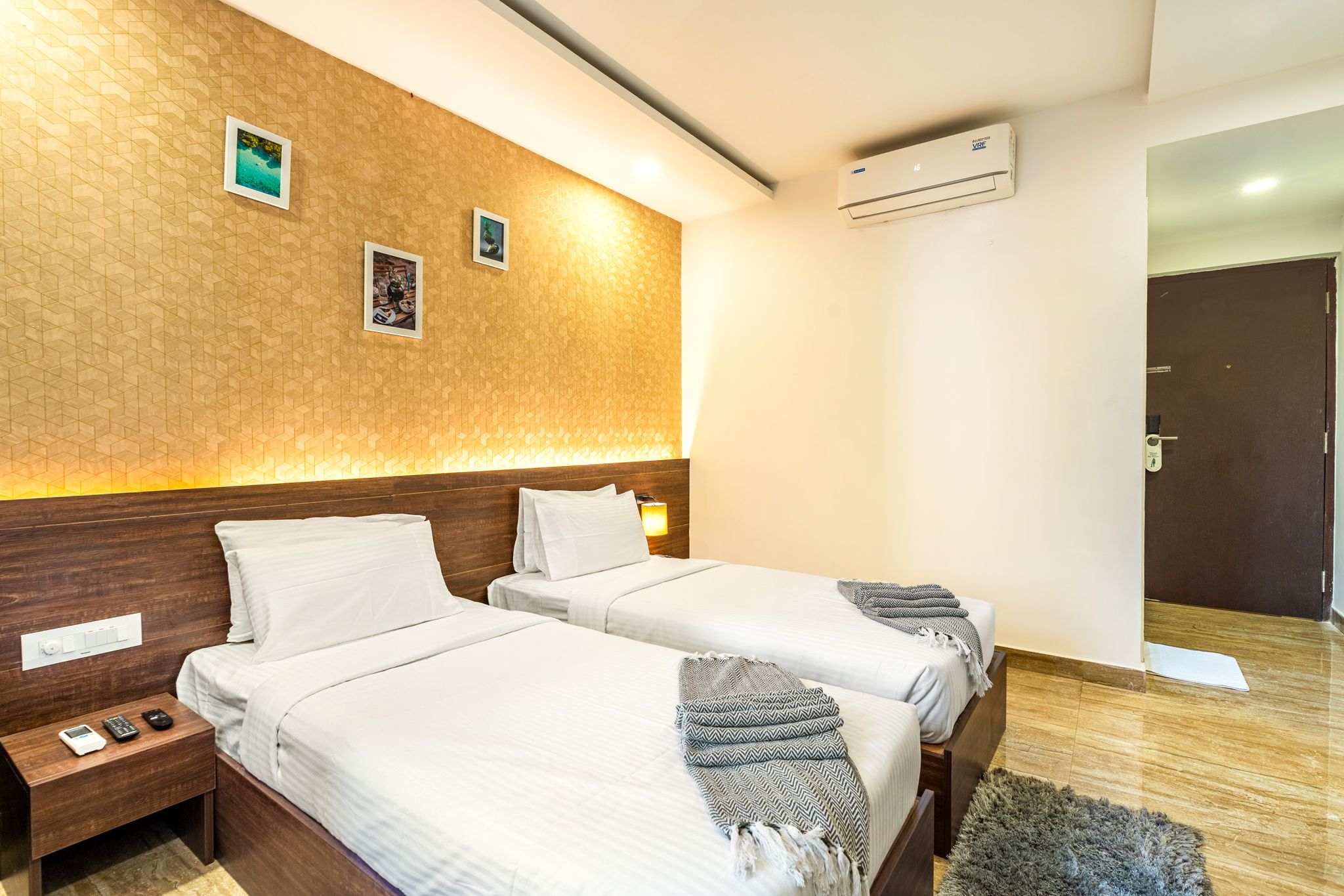 Bangalore Times by Alaya Stays Executive Room with Complimentary Breakfast 7