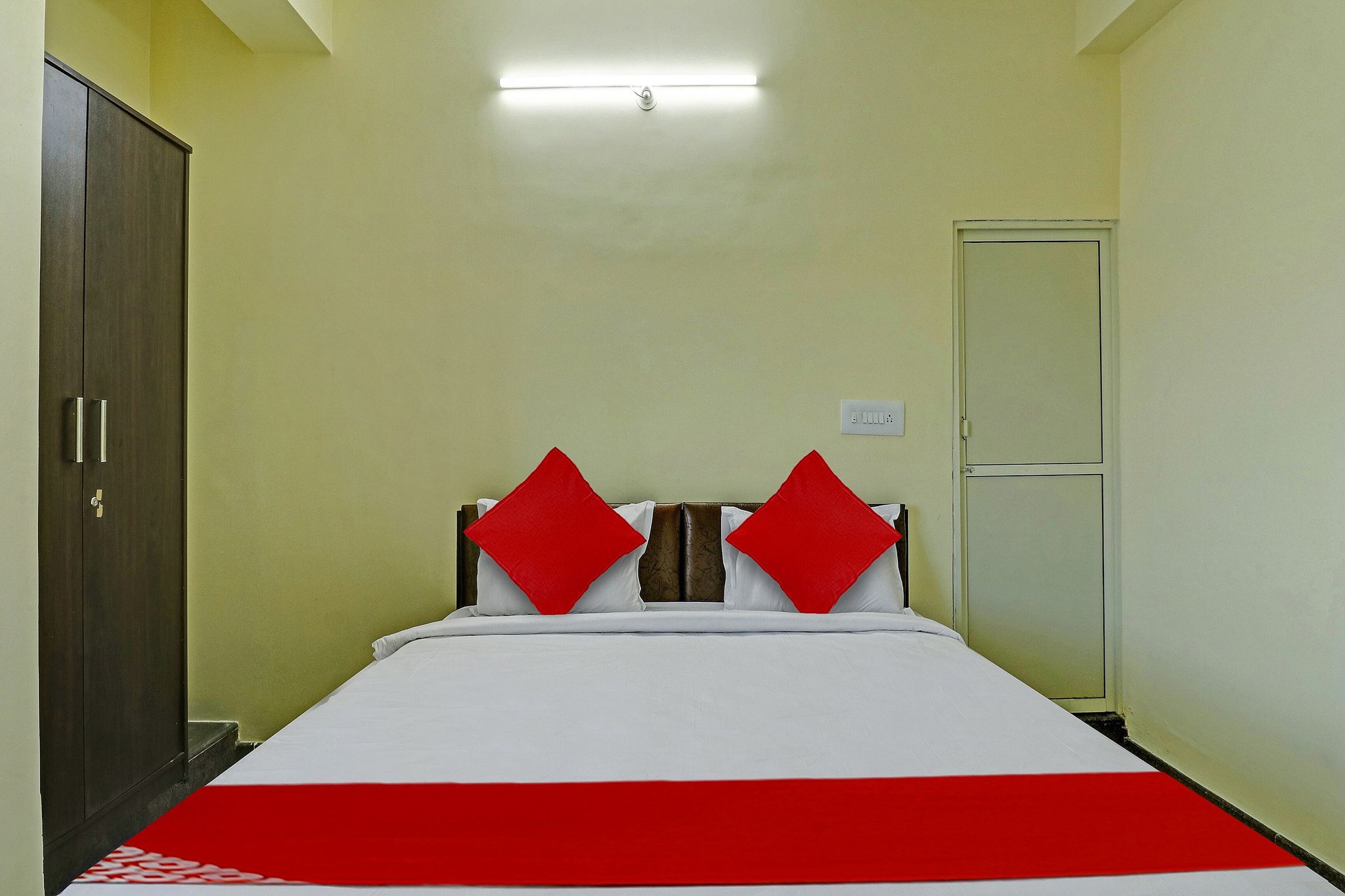 Super Hotel O Srigandhakavalu Formerly Chamundeshwari Lodging Classic 9