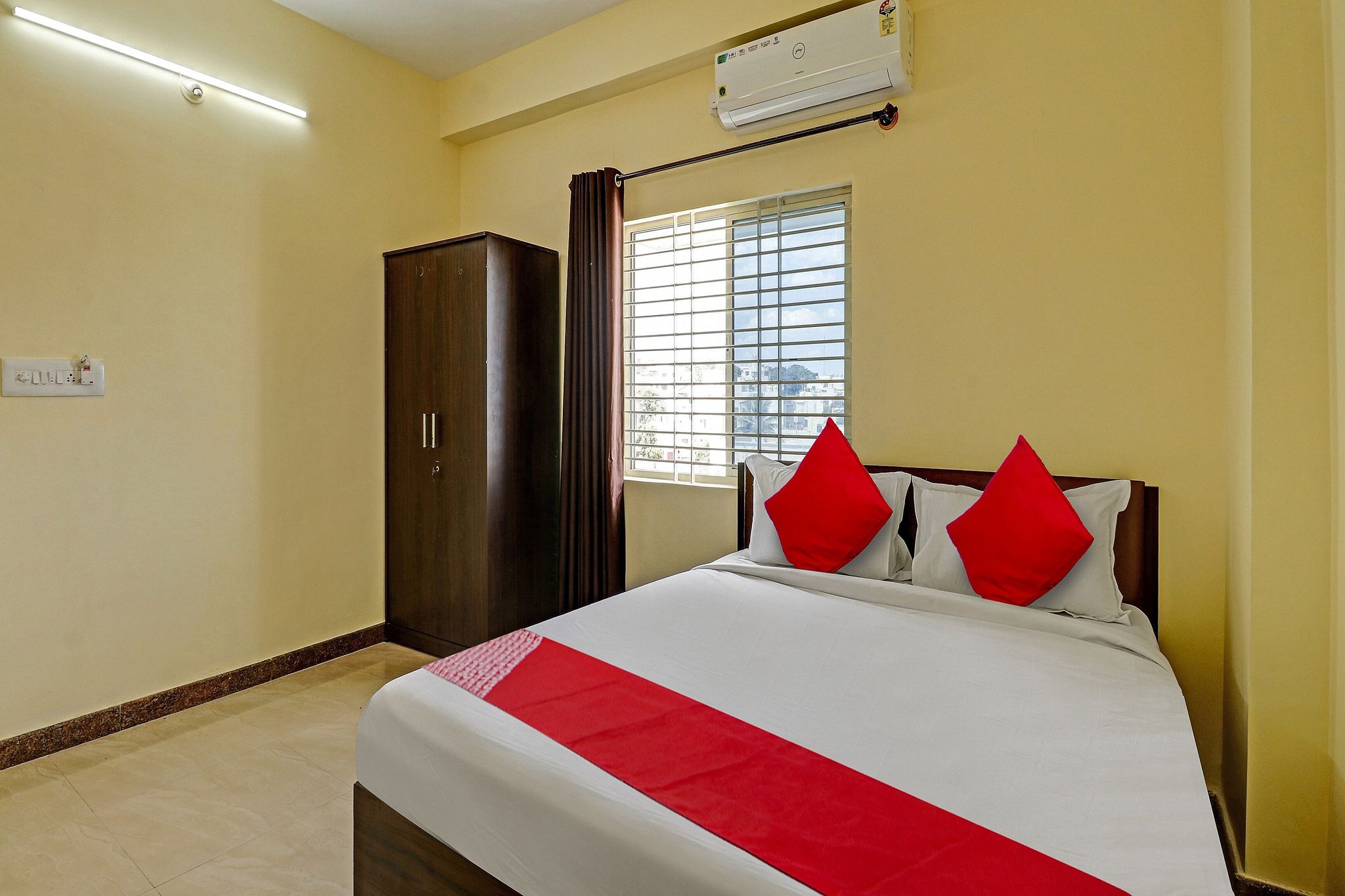 Super Hotel O Srigandhakavalu Formerly Chamundeshwari Lodging Classic 13