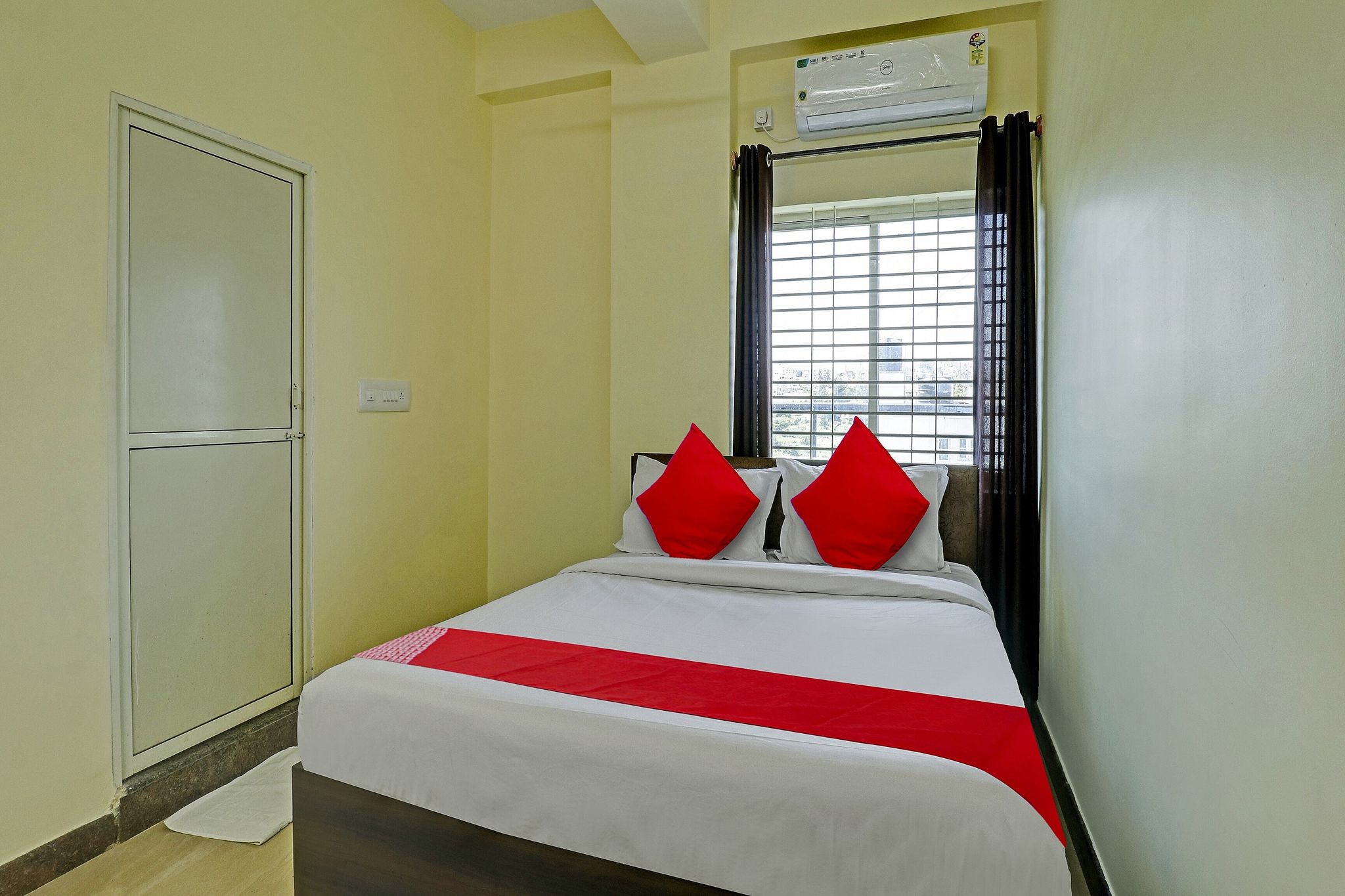 Super Hotel O Srigandhakavalu Formerly Chamundeshwari Lodging Classic 2