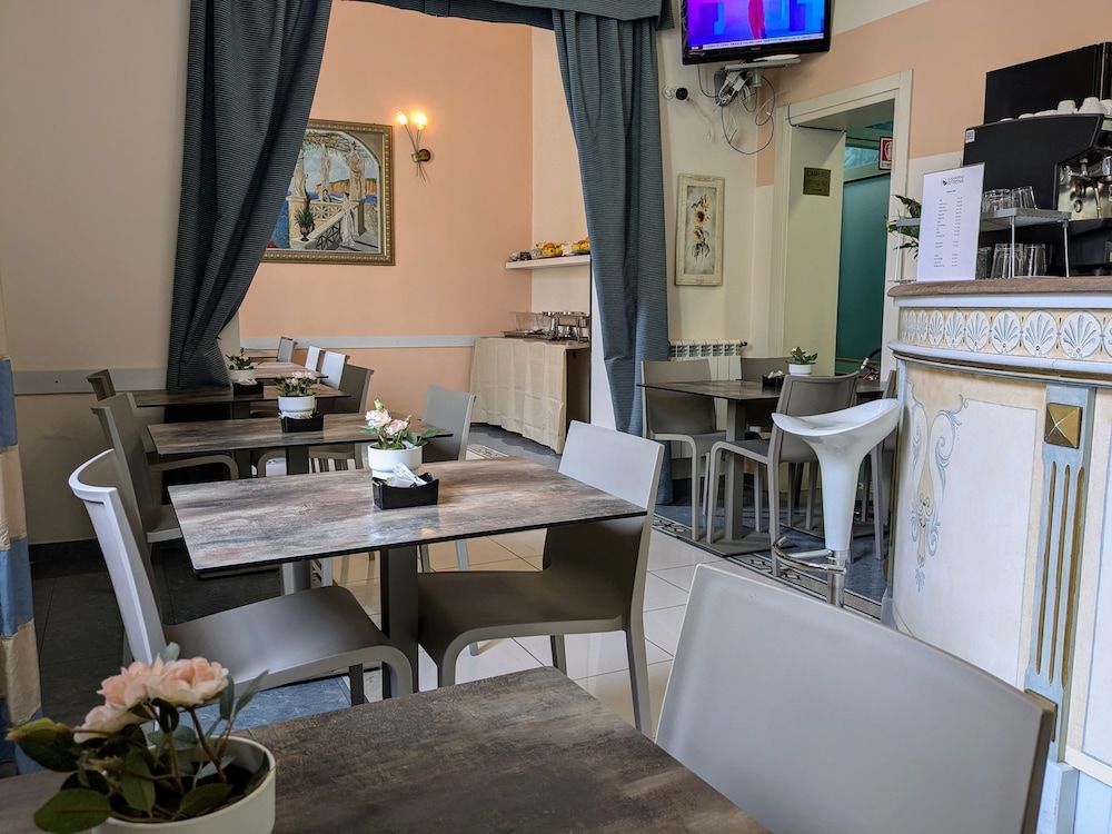 undefined Hotel Soggiorno Athena 9
