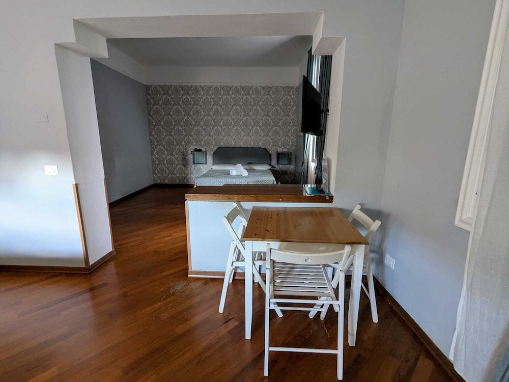 undefined Hotel Soggiorno Athena 7