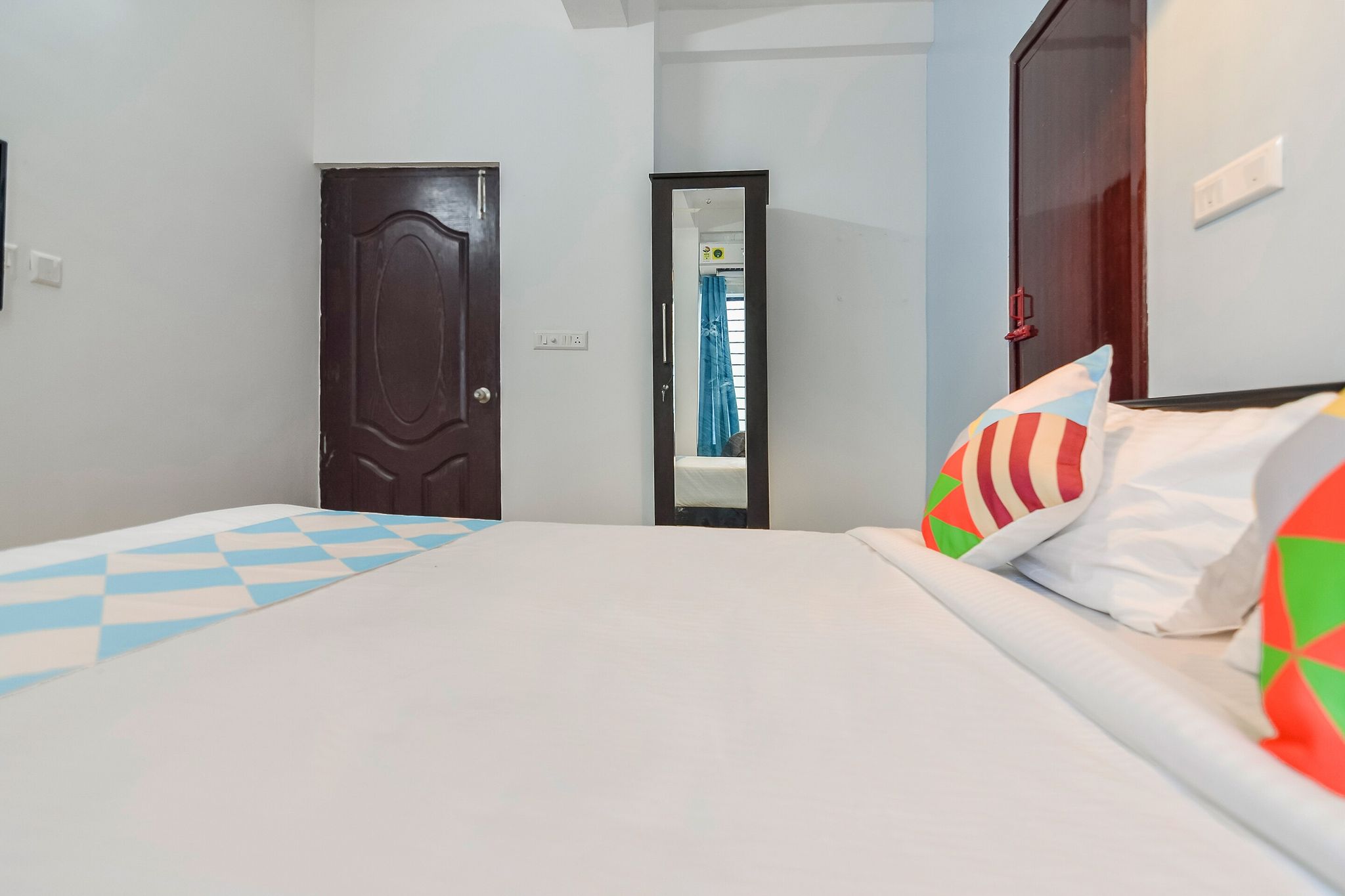 Hotel O Pop Tavern Classic 13